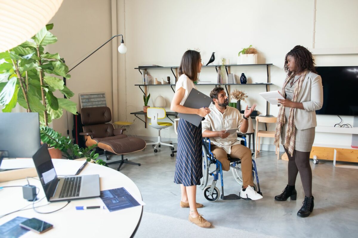 Accessibilité des locaux de travail : ce que change le décret en vigueur depuis le 1er octobre