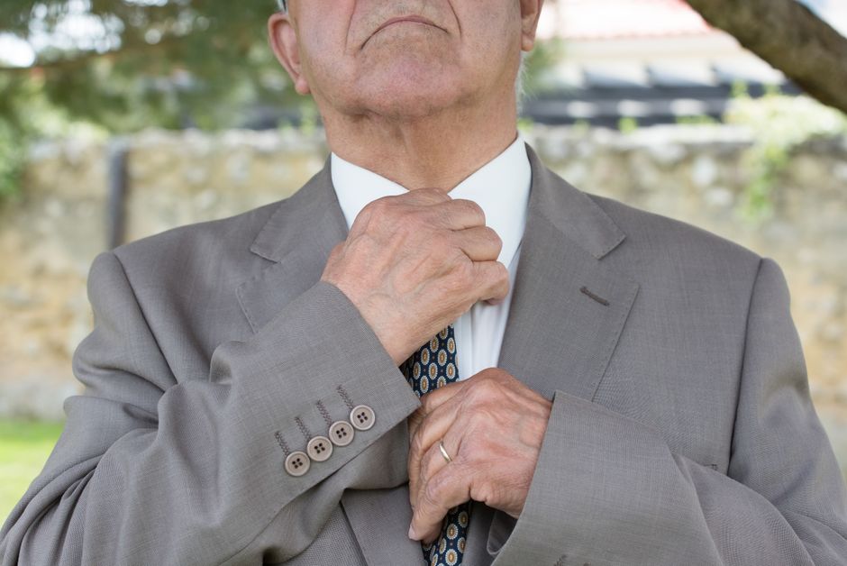 Aide au maintien &agrave; domicile t&eacute;l&eacute;assistance & montres d'alerte